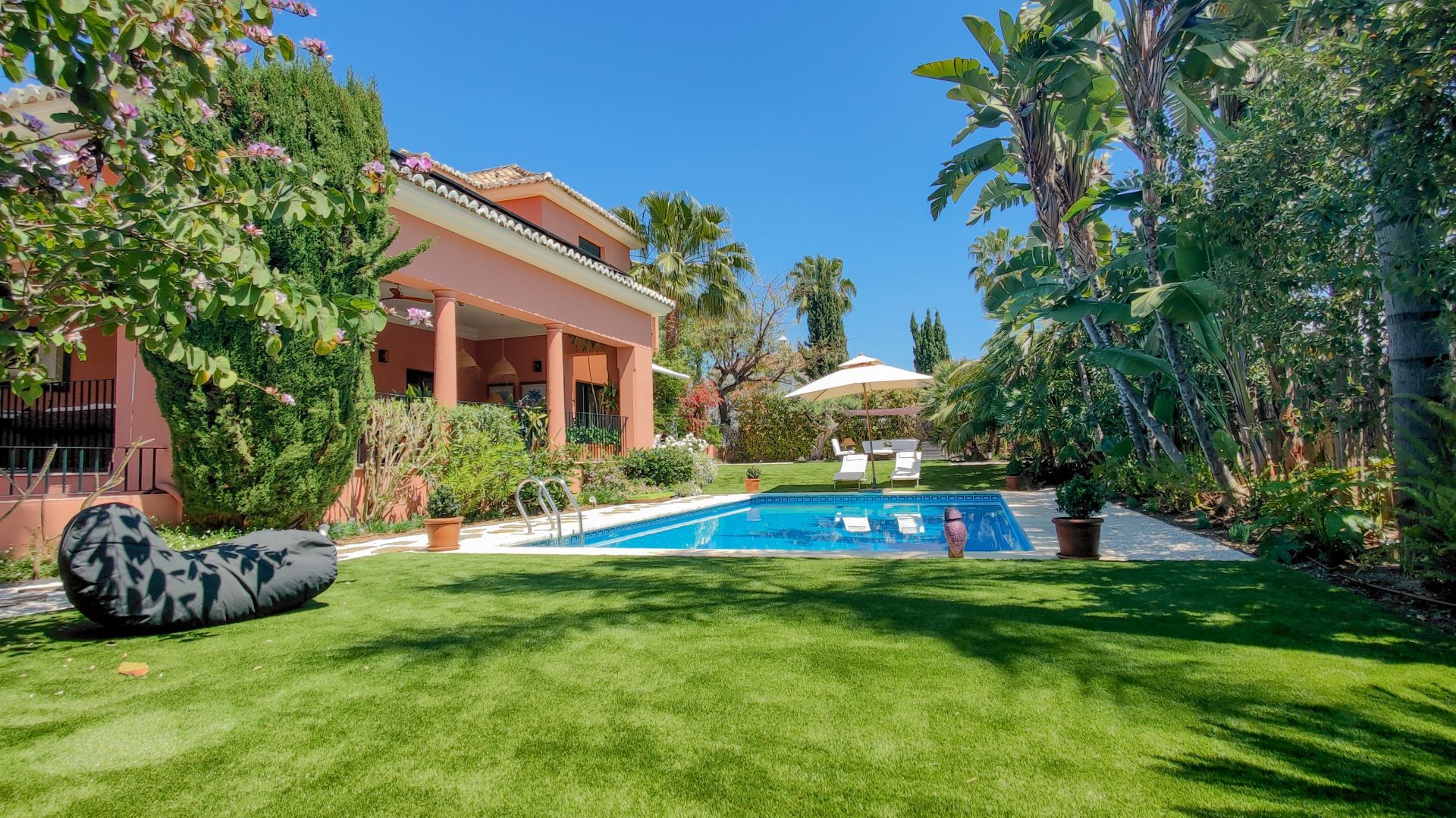 Marbella Golden Mile
